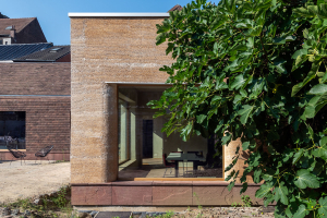 Cabinet lumineux en intérieur d&rsquo;îlot